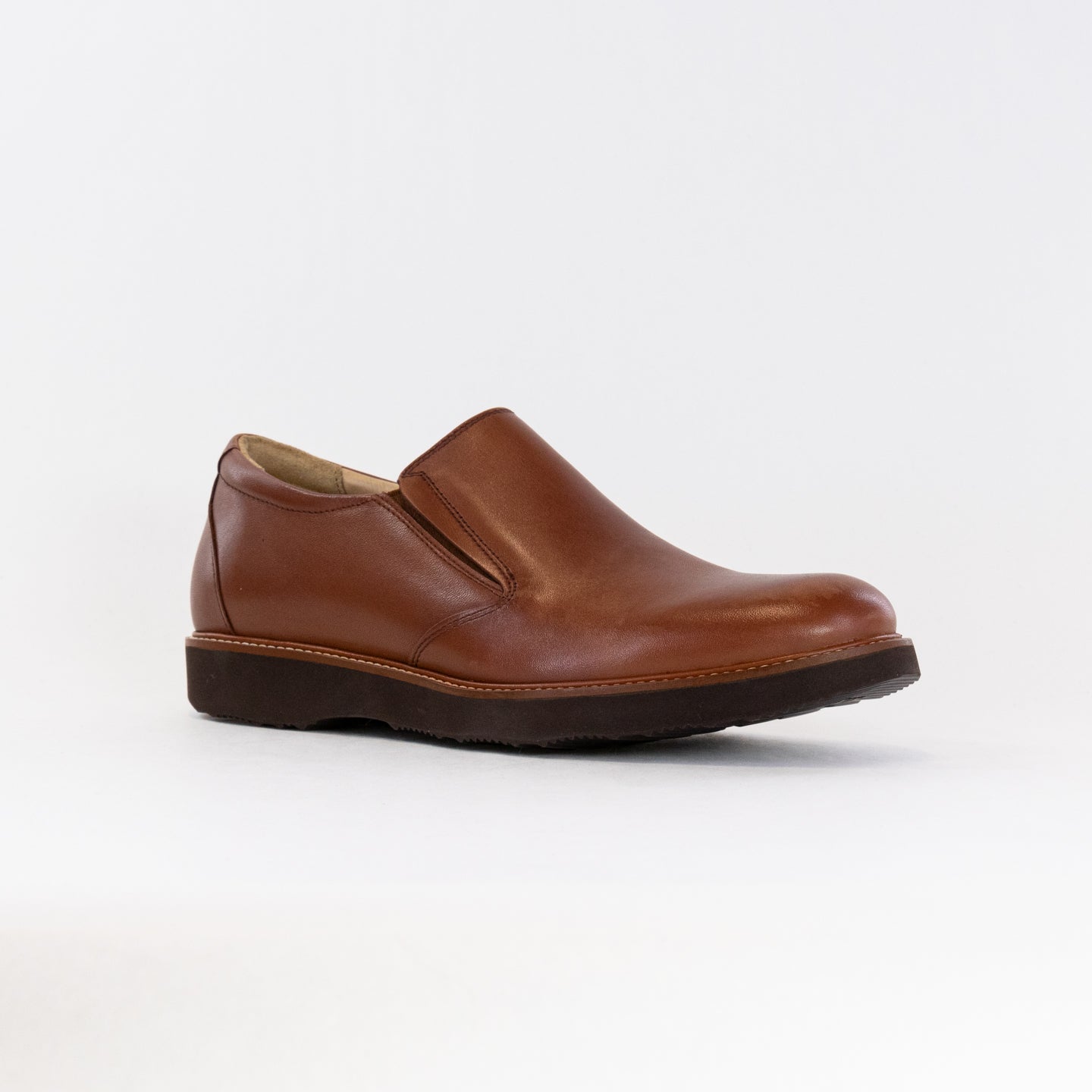 Samuel Hubbard Men's Frequent Traveler Leather Loafers in Whiskey Tan