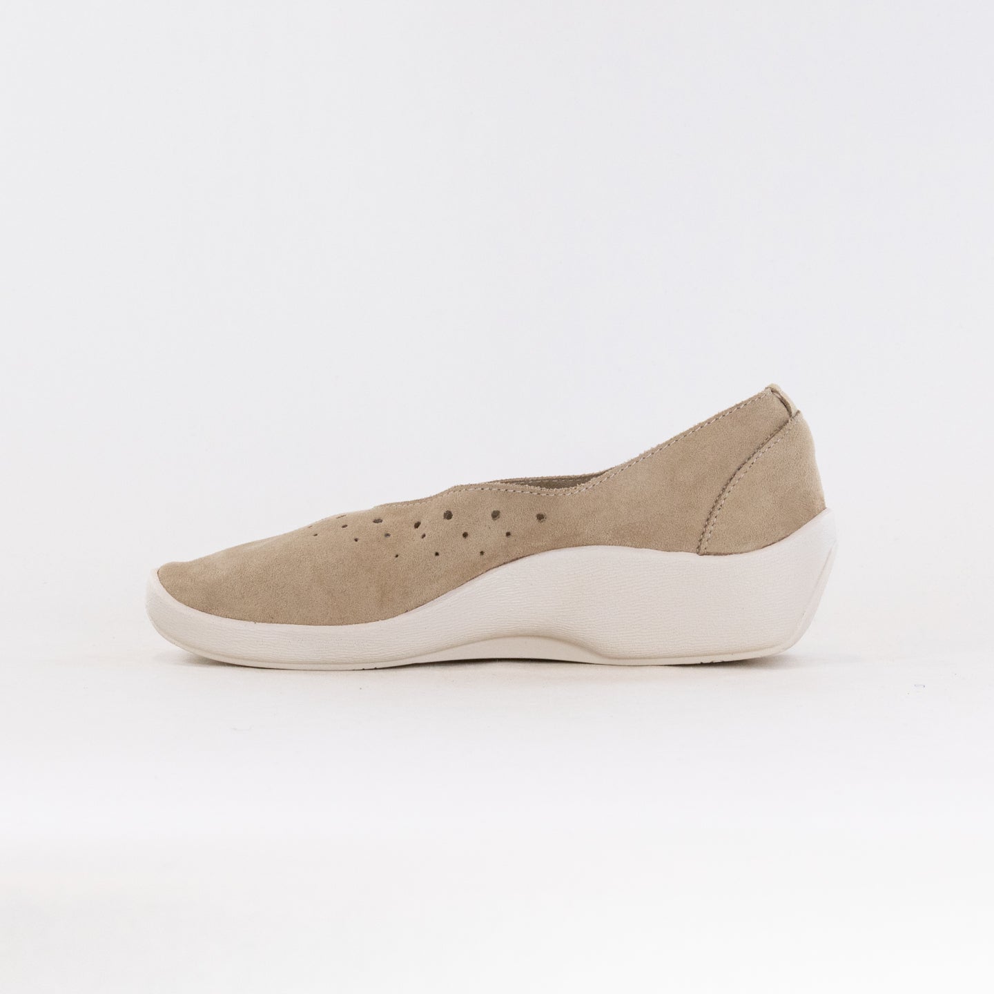Arcopedico Women's Cezanne Taupe Lightweight Comfortable Slip-on Shoes
