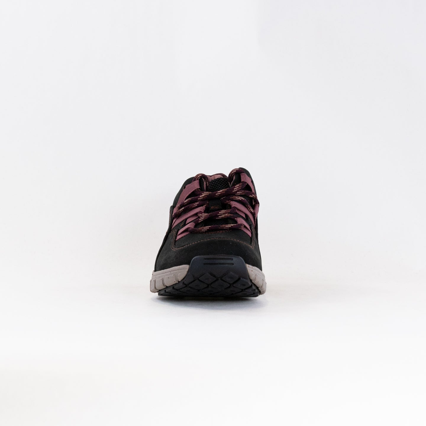 Women's Clarks Wave Range Waterproof Shoes in Black Combination