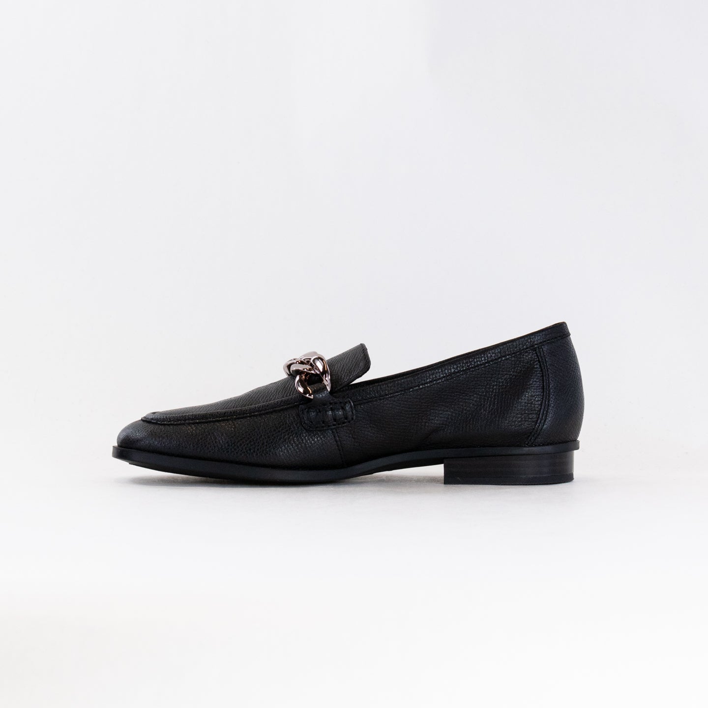 Clark’s Women's Elegant Black Sarafyna Iris Loafers