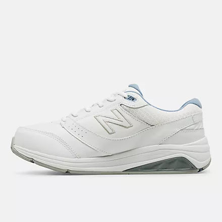 Women's Stylish New Balance 928V3 Walking Shoes in Classic White