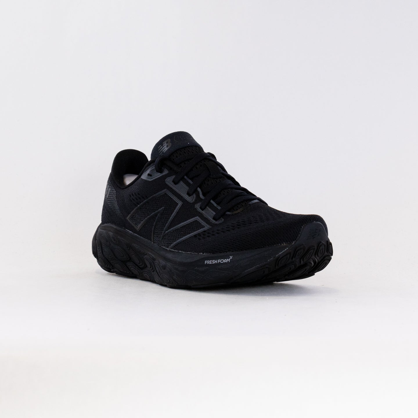 New Balance Men's Running Shoes - 880v14 in Black/Black Metallic/Black Color Scheme