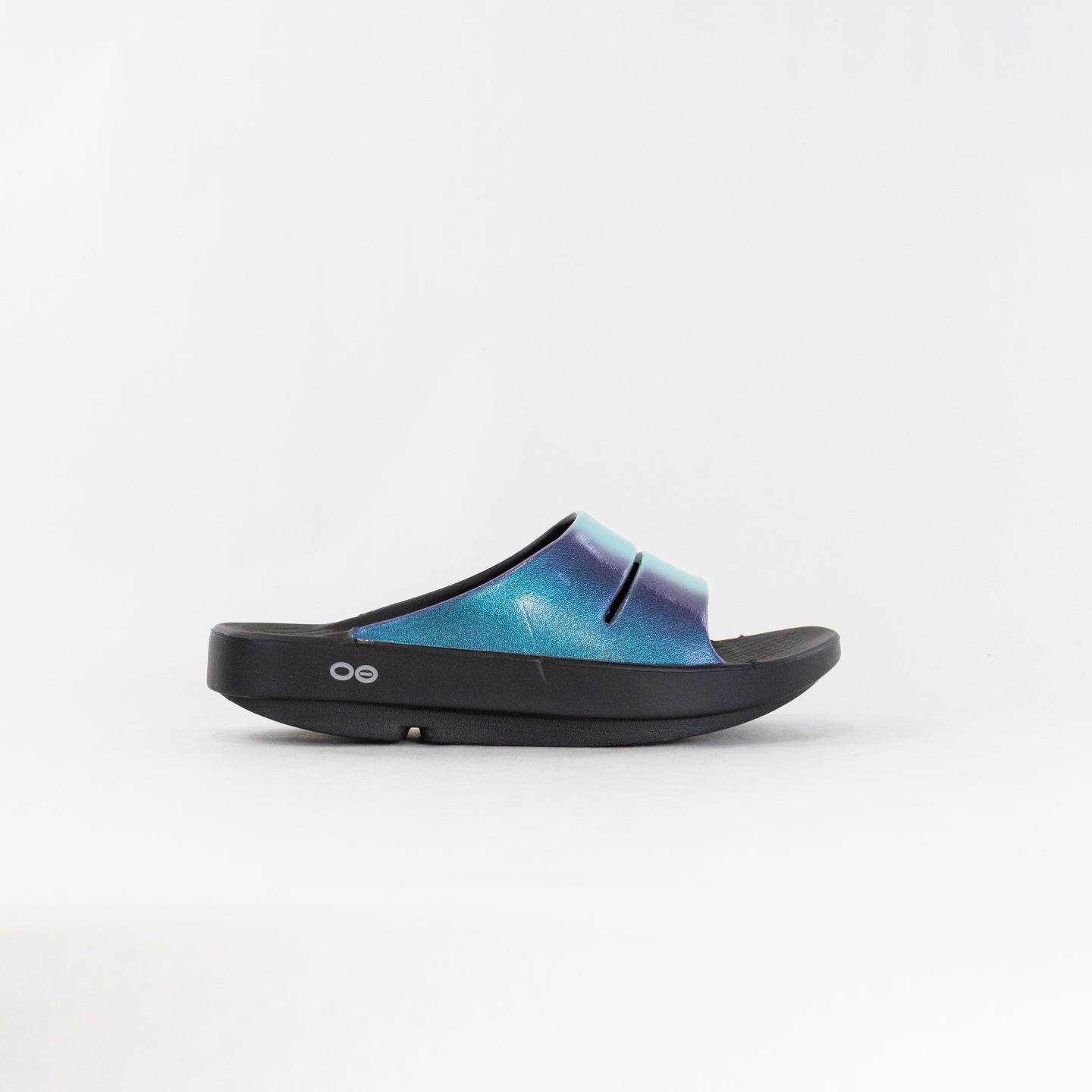 OOFOS Women's OOahh Luxe Slide Sandal in Atlantis Style