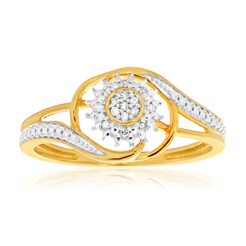Exquisite 9ct Yellow Gold Diamond Ring Set with 15 Striking Brilliant Diamonds