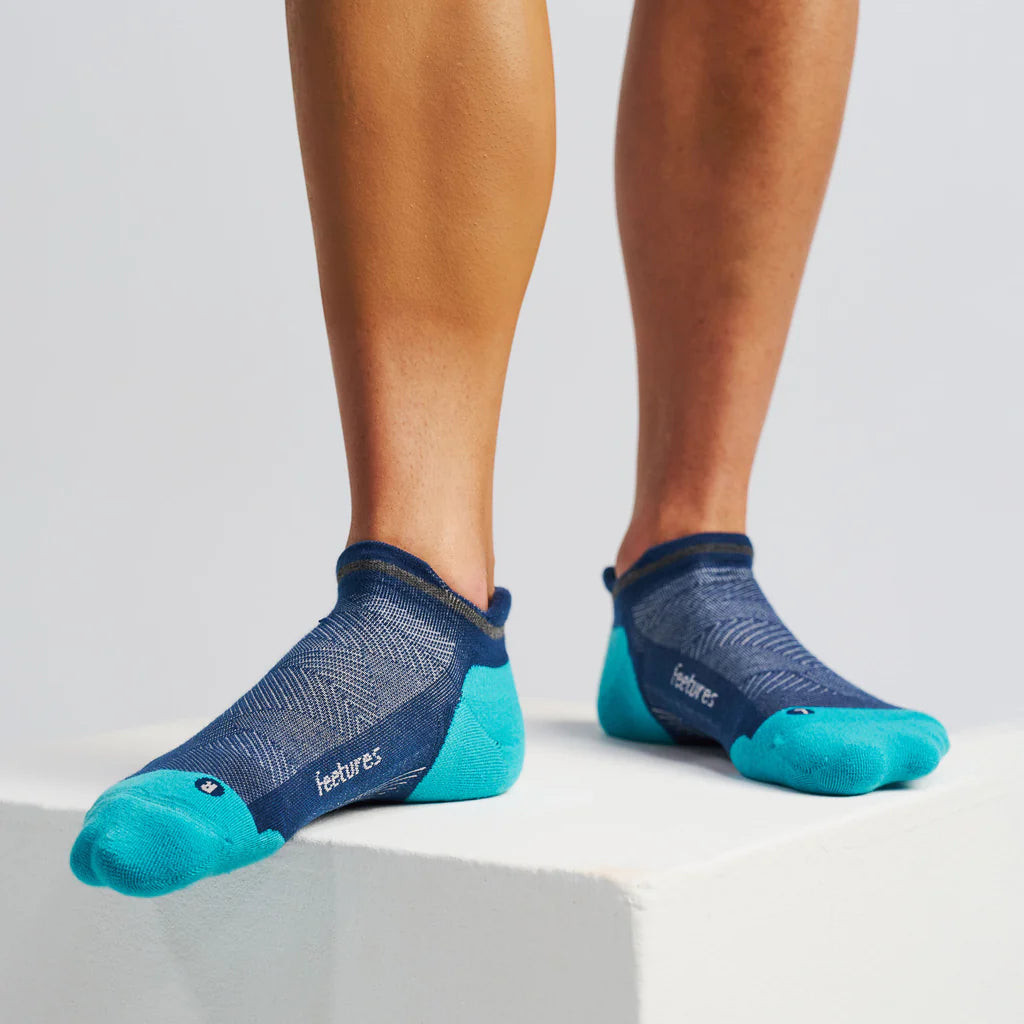 Feetures Elite Maximum Cushion No Show Tab Socks - Nitro Navy Color