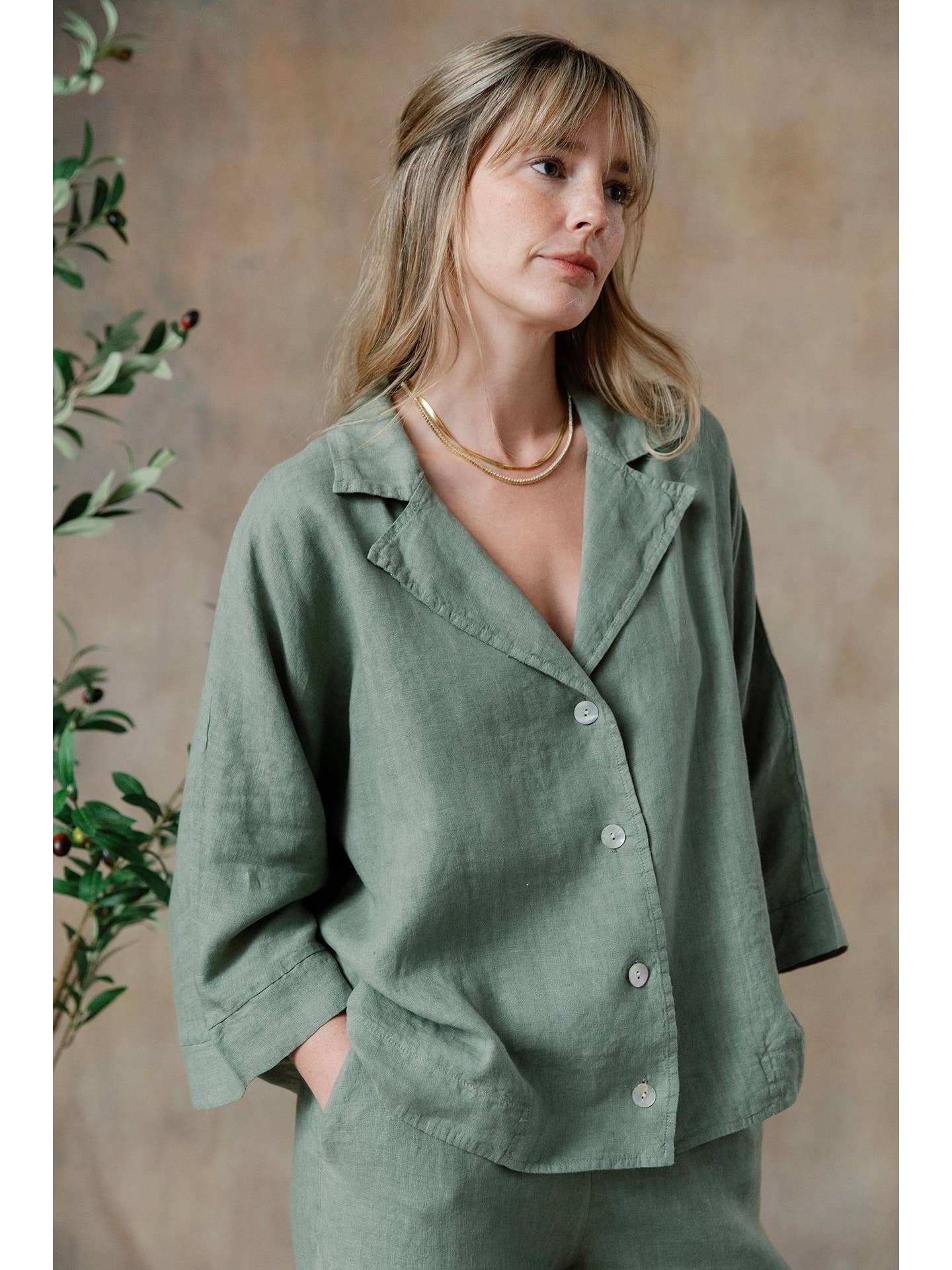 Elegant Amelia Italian-Style Linen Casual Shirt