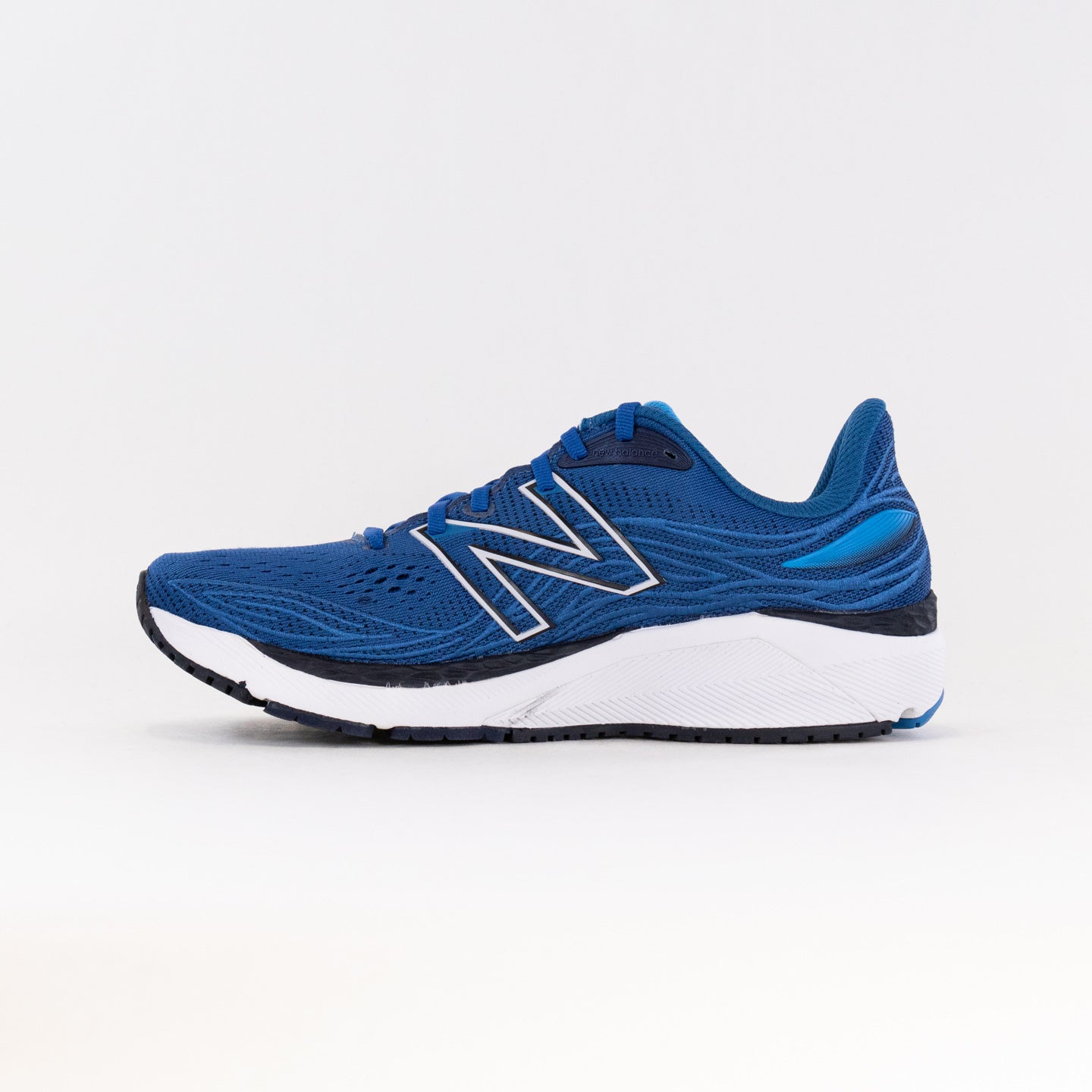 Men's New Balance 860V12 Running Shoes in Oxygen Blue