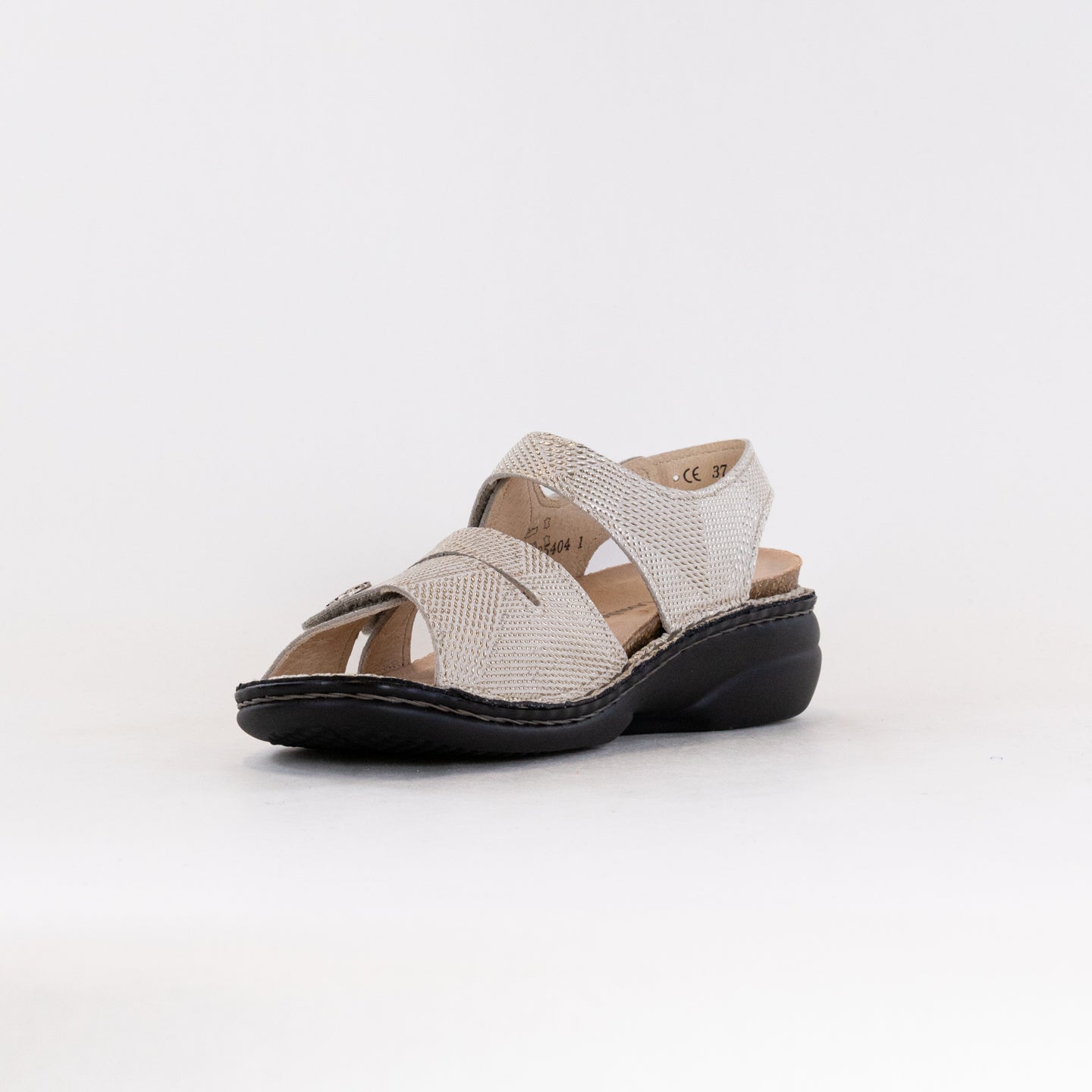 Finn Comfort Women's Gomera - S Sandals in Woody Champagne Color