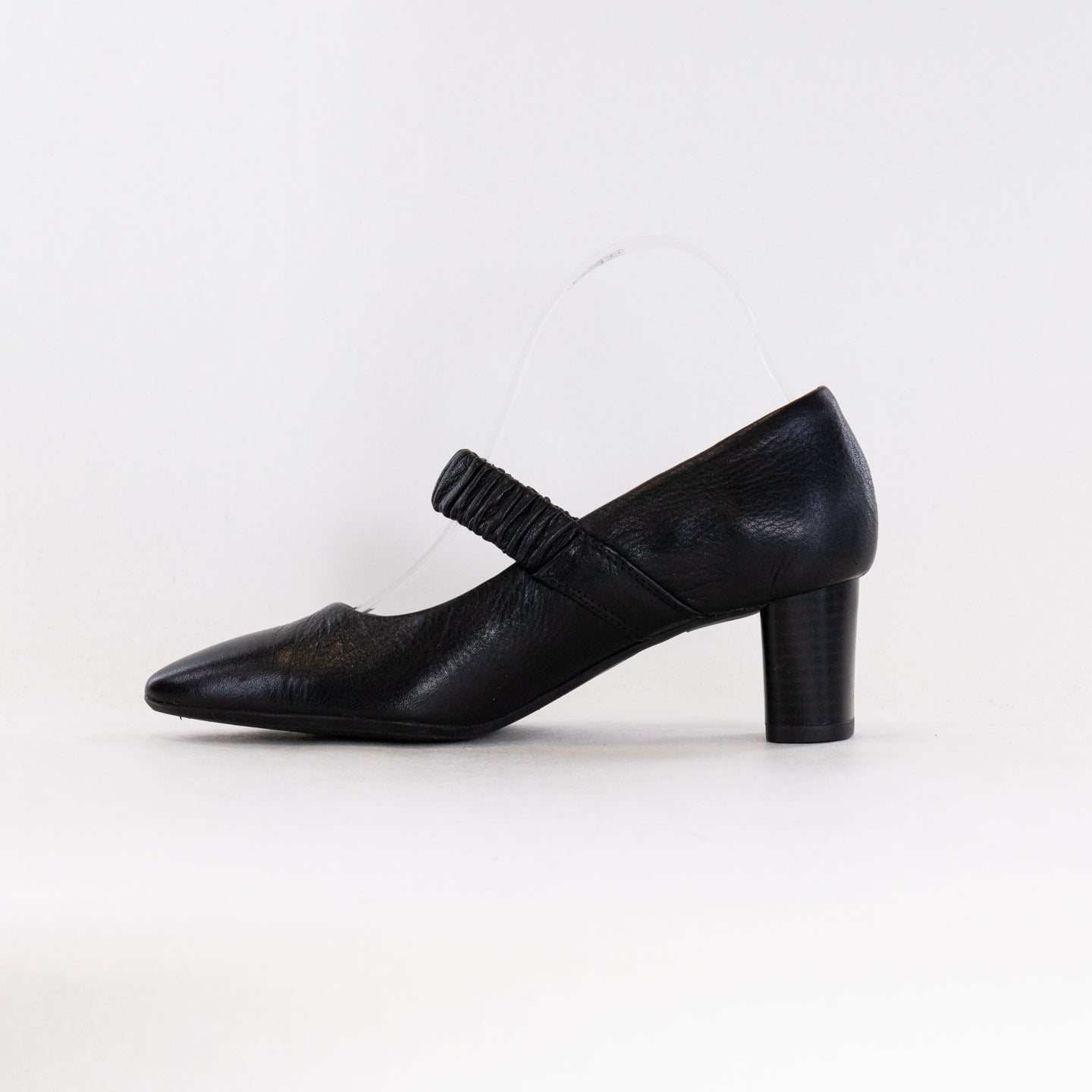 Women's Elegant Black Leather Ara Leda Mary Jane Pump Style 11501-01