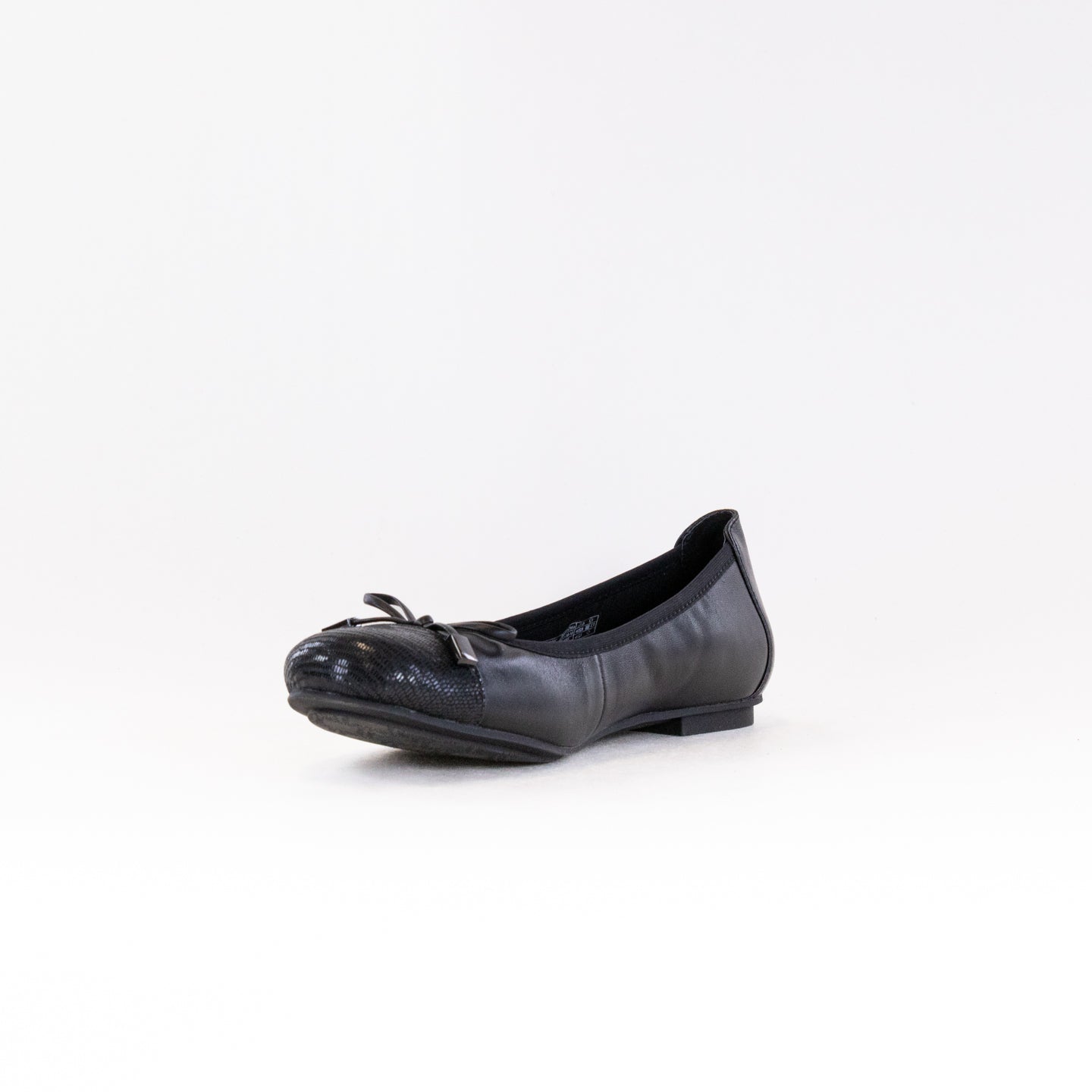 Women's Vionic Minna Classic Black Ballet Flats - Ideal for All - Day Wear and Walking