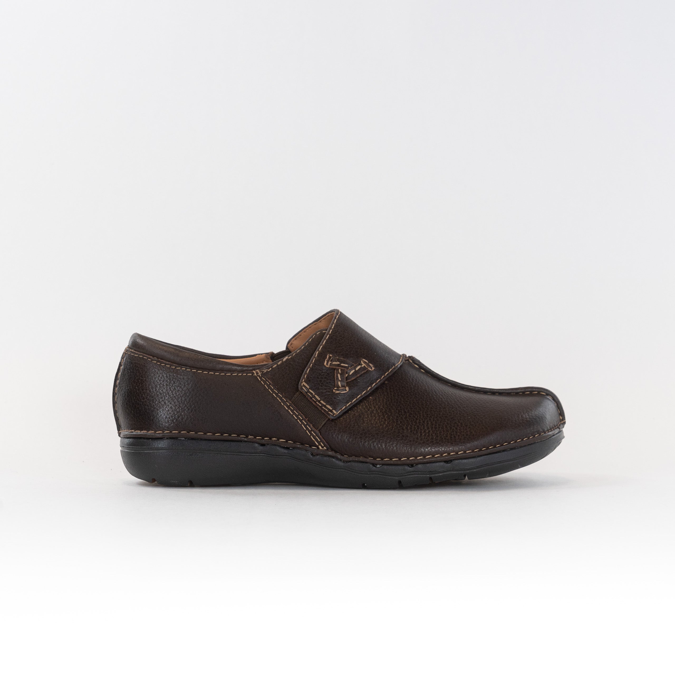 Women's Clark's Dark Brown Leather Un Loop Ave Slip-On Shoes