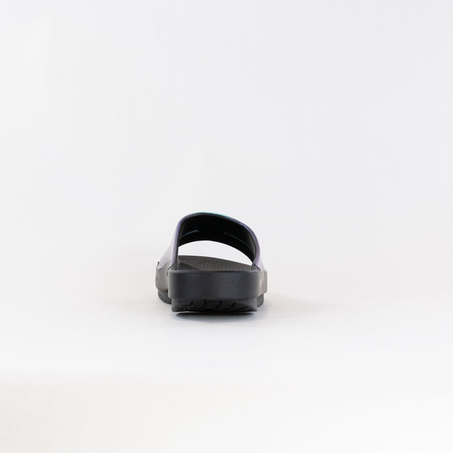 OOFOS Women's OOahh Luxe Slide Sandal in Atlantis Style