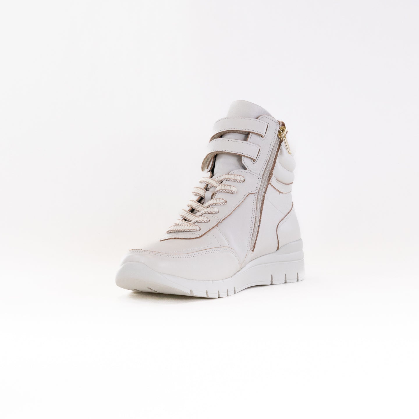 Pikolinos Women's High-Top Cantabria Sneakers in Nata Calfskin Leather - Model W4R-8577