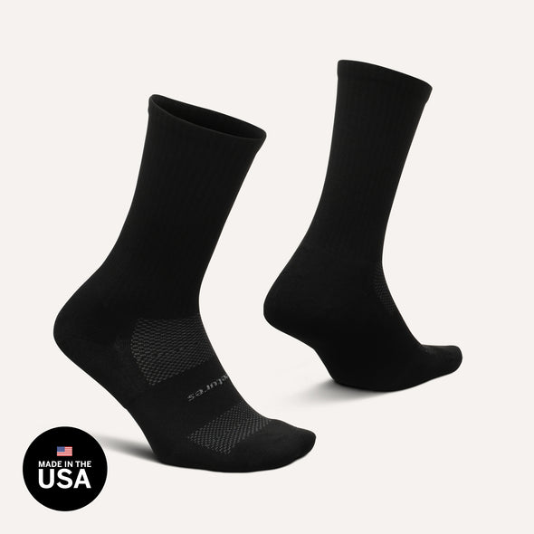 Feetures High-Performance Max Cushion Crew Socks for Optimal Support