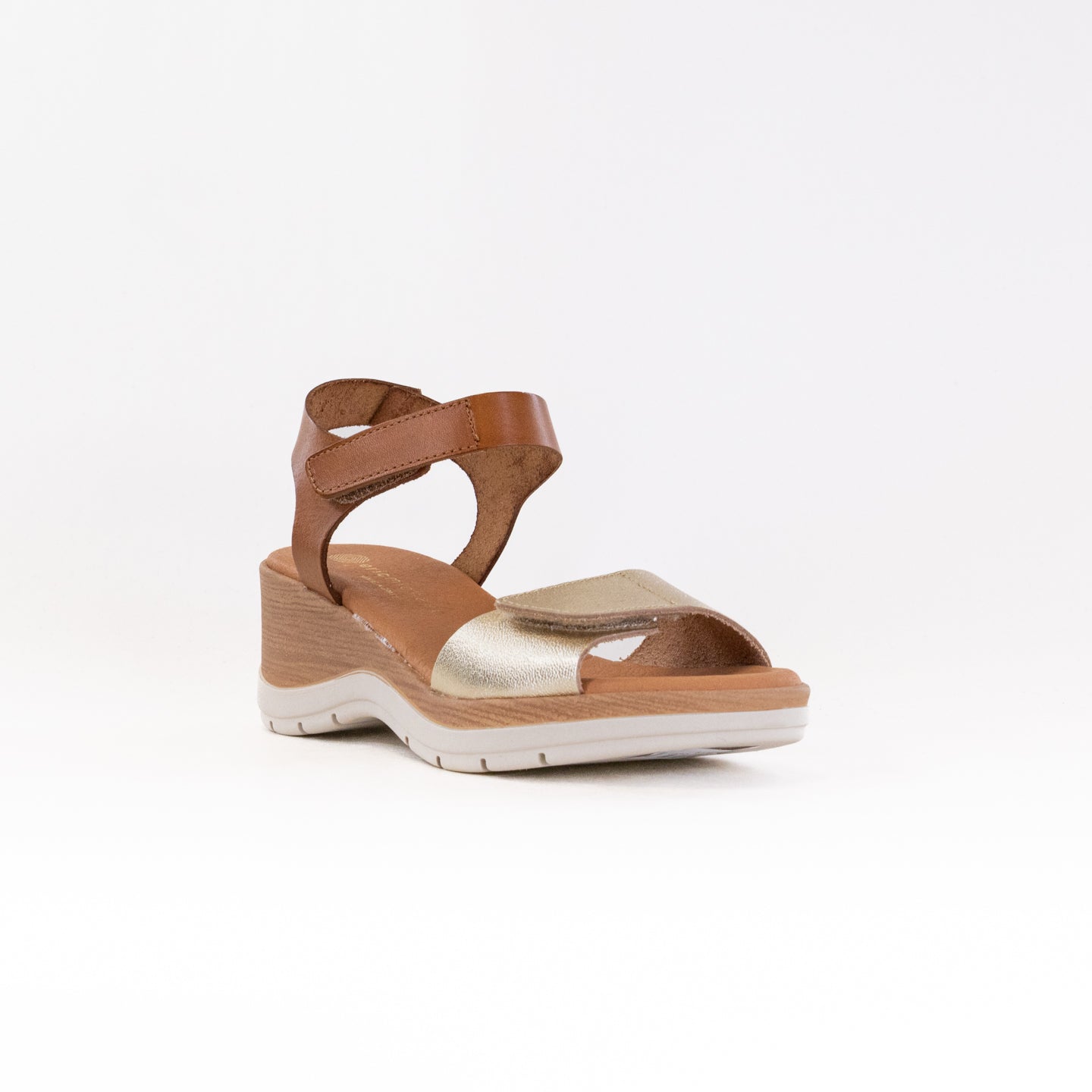 Eric Michael Caroline Women's Ankle-Strap Sandals in Tan and Gold Color Scheme