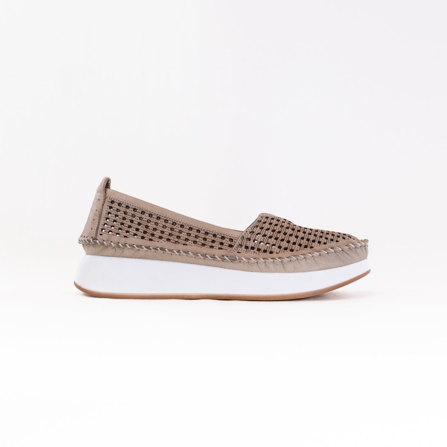 Spring Step Women's Emerson Slip-on Shoes in Beige