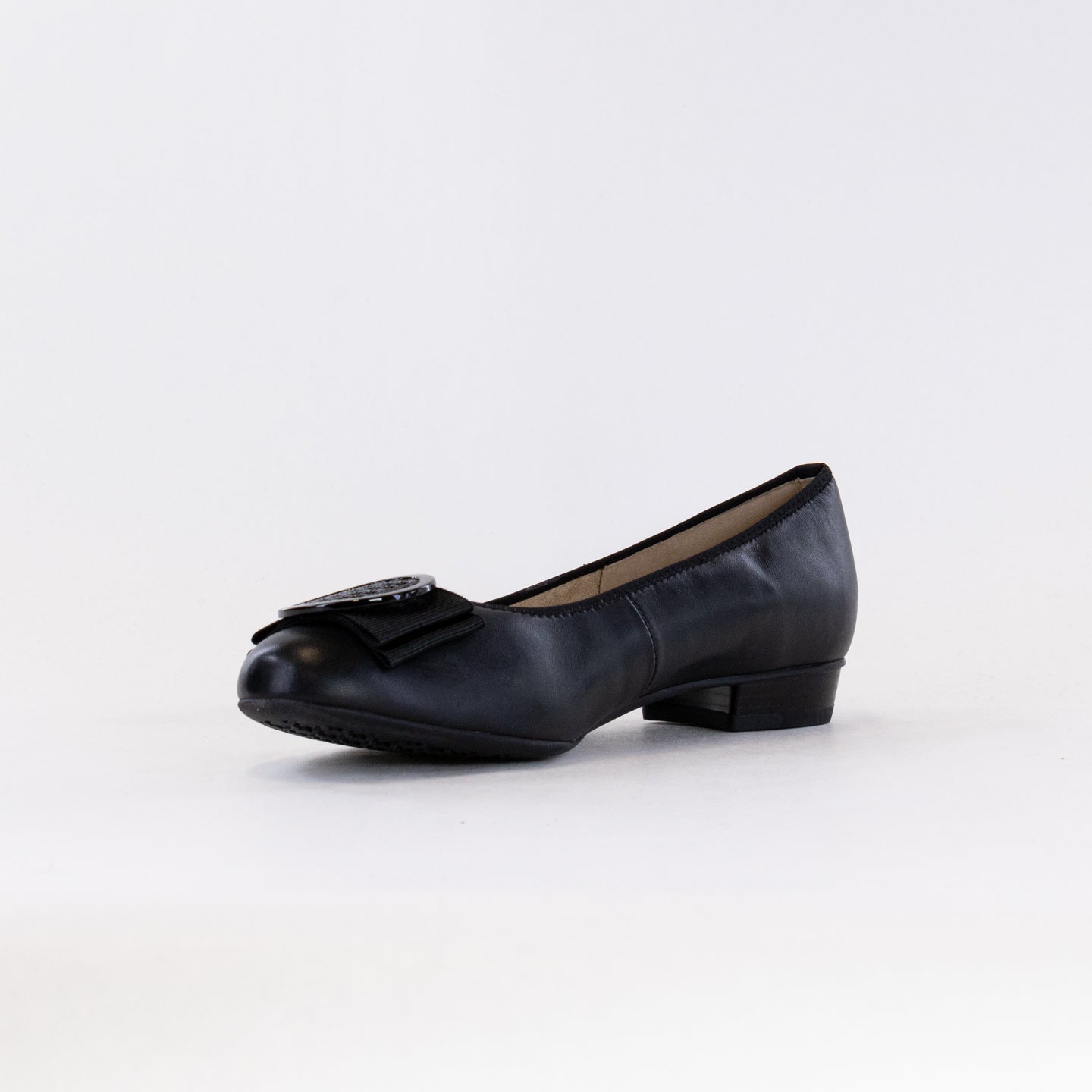 Women's Elegant Black Ara Bambi Ballet Flats
