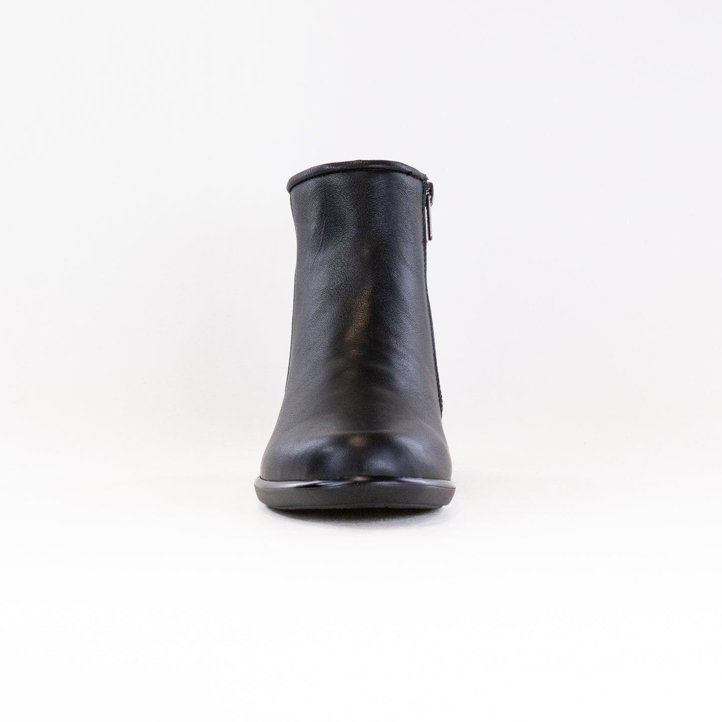Naot Women's Black Leather Norther Boots - Stylish and Comfortable Footwear
