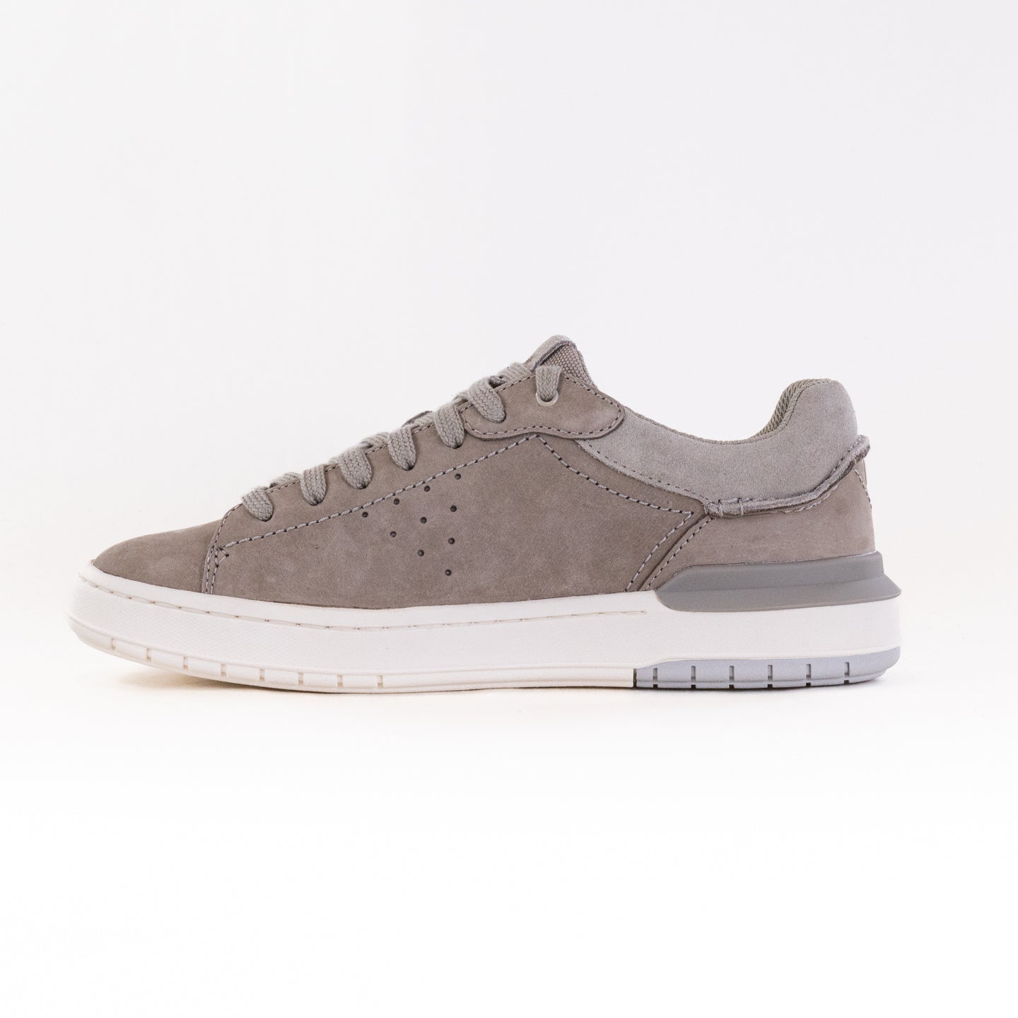 Men's Grey Nubuck Clarks Courtlite 2 Run Retro Comfortable Sneakers