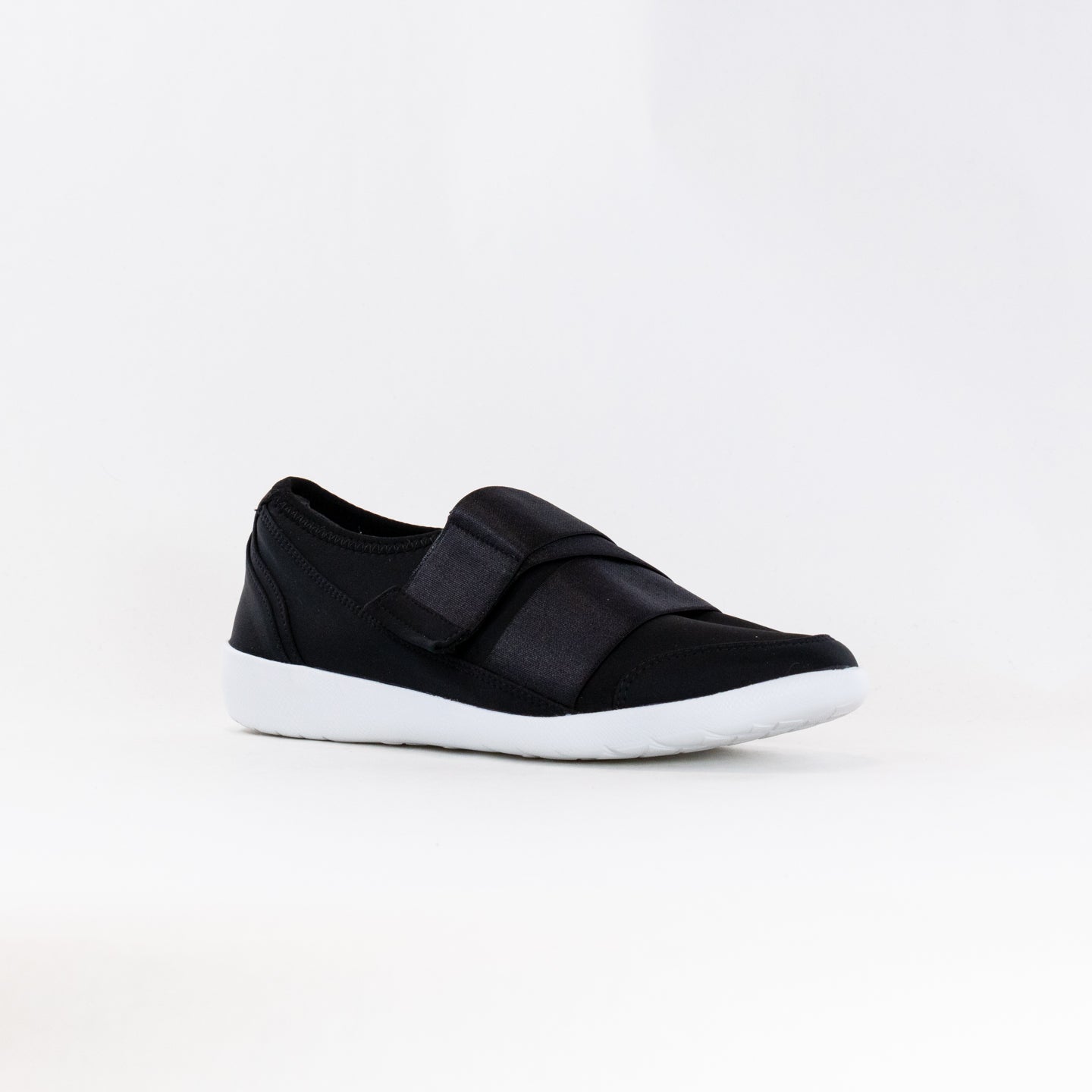Stylish Women's Ziera Urban Shoes in Black and White