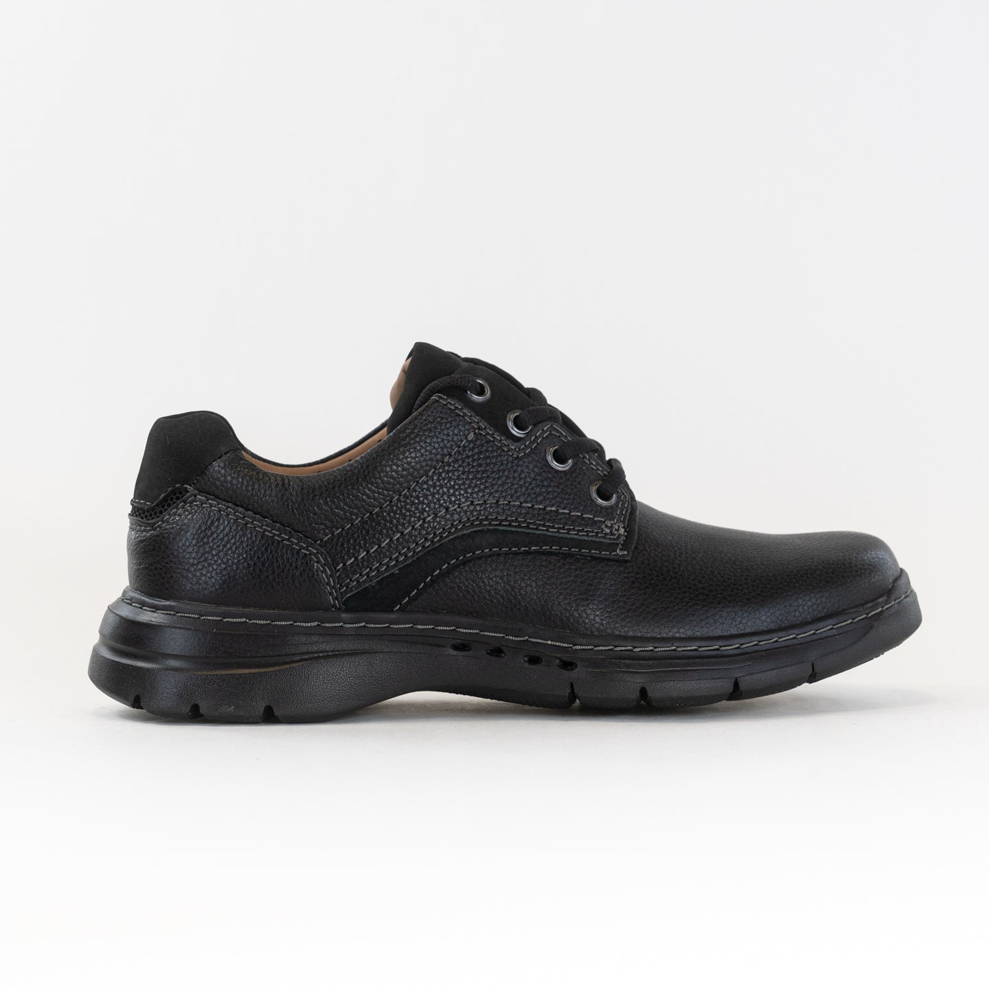Clarks Men's Un Brawley Pace Everyday Black Leather Shoes
