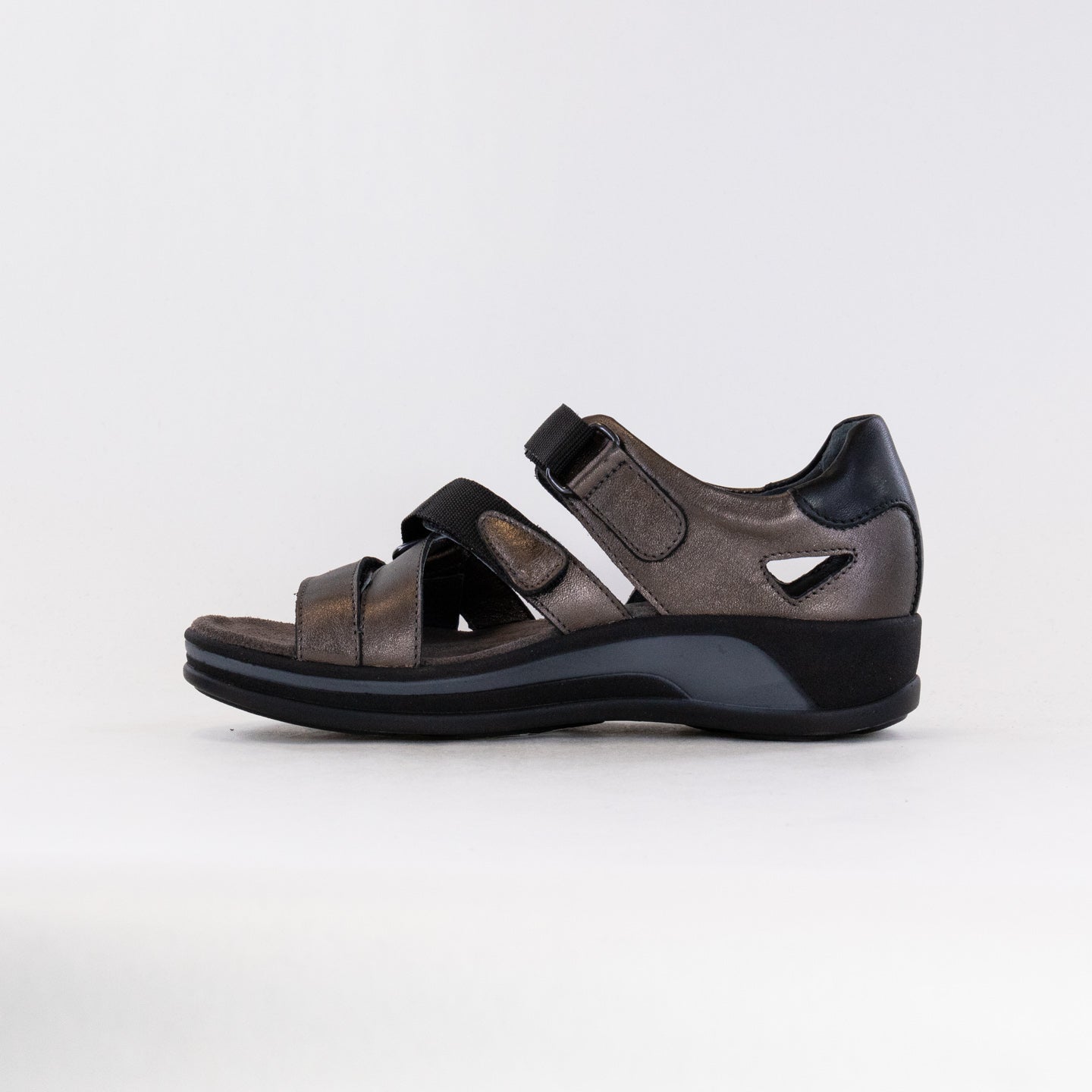 Wolky Women's Inox Desh Trekking Sandals