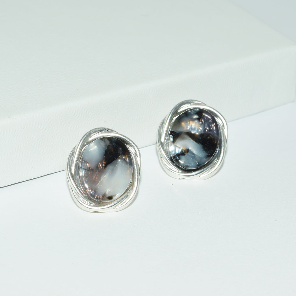 Colorful Resin Braided Design Stud Earrings for Daily Wear