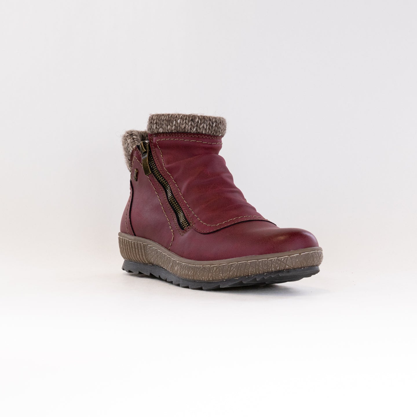 Spring Step Women's Cleora Pull - on Booties in Bordeaux Color