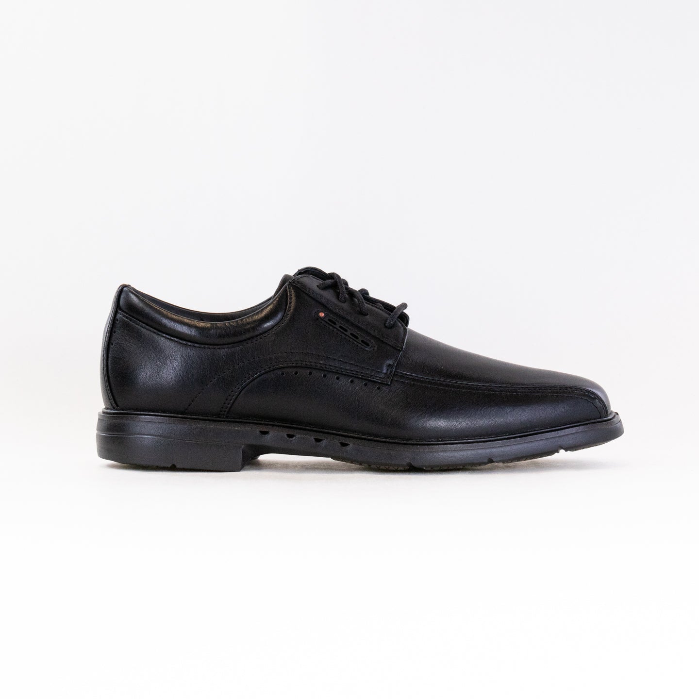 Clarks Men's Un Kendrick Way Dress Shoes in Premium Black Leather