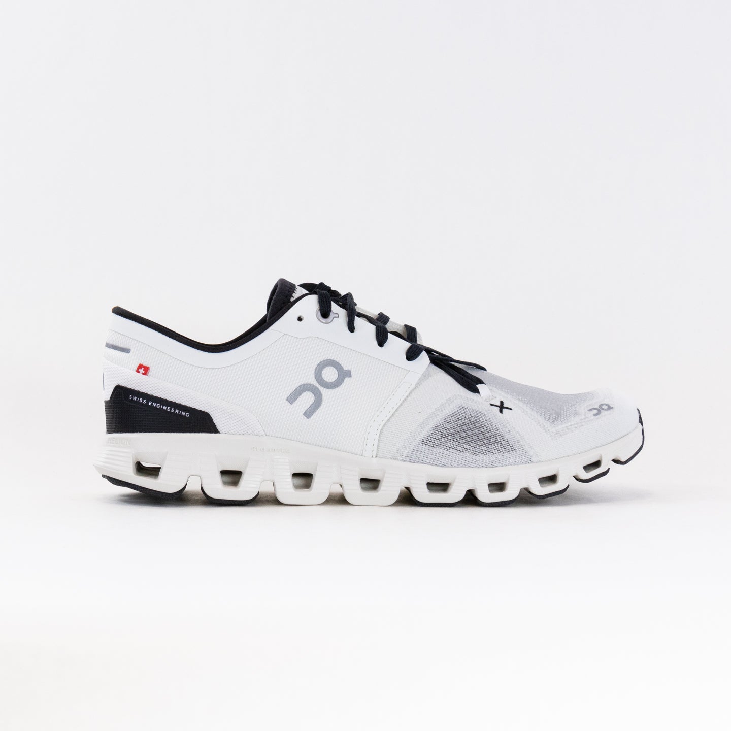 Women's On Cloud X 3 - Stylish White/Black Running Shoes