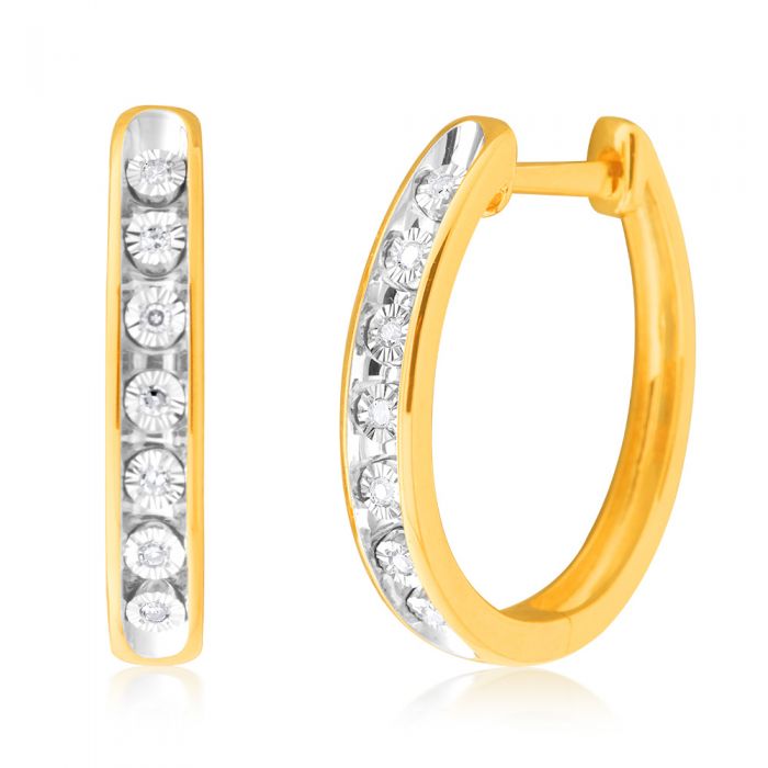 Stunning 9 Carat Yellow Gold Diamond Hoop Earrings Featuring 14 Brilliantly Cut Diamonds - A Timeless Jewelry Piece