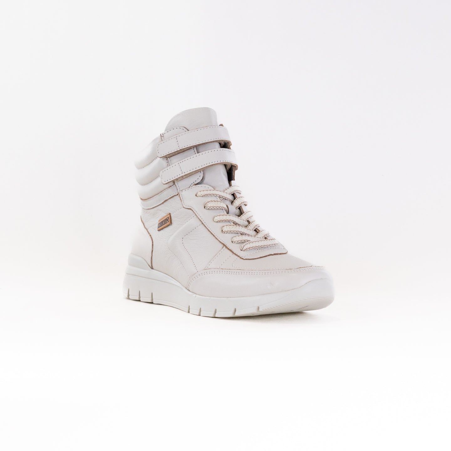 Pikolinos Women's High-Top Cantabria Sneakers in Nata Calfskin Leather - Model W4R-8577