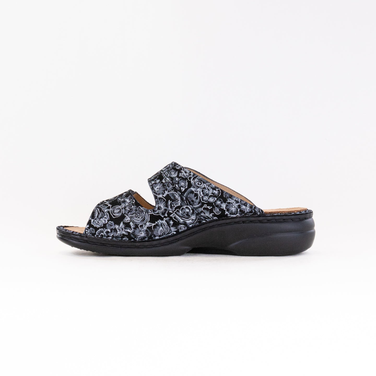 Finn Comfort Women's Sansibar Sandals in Roses Nero