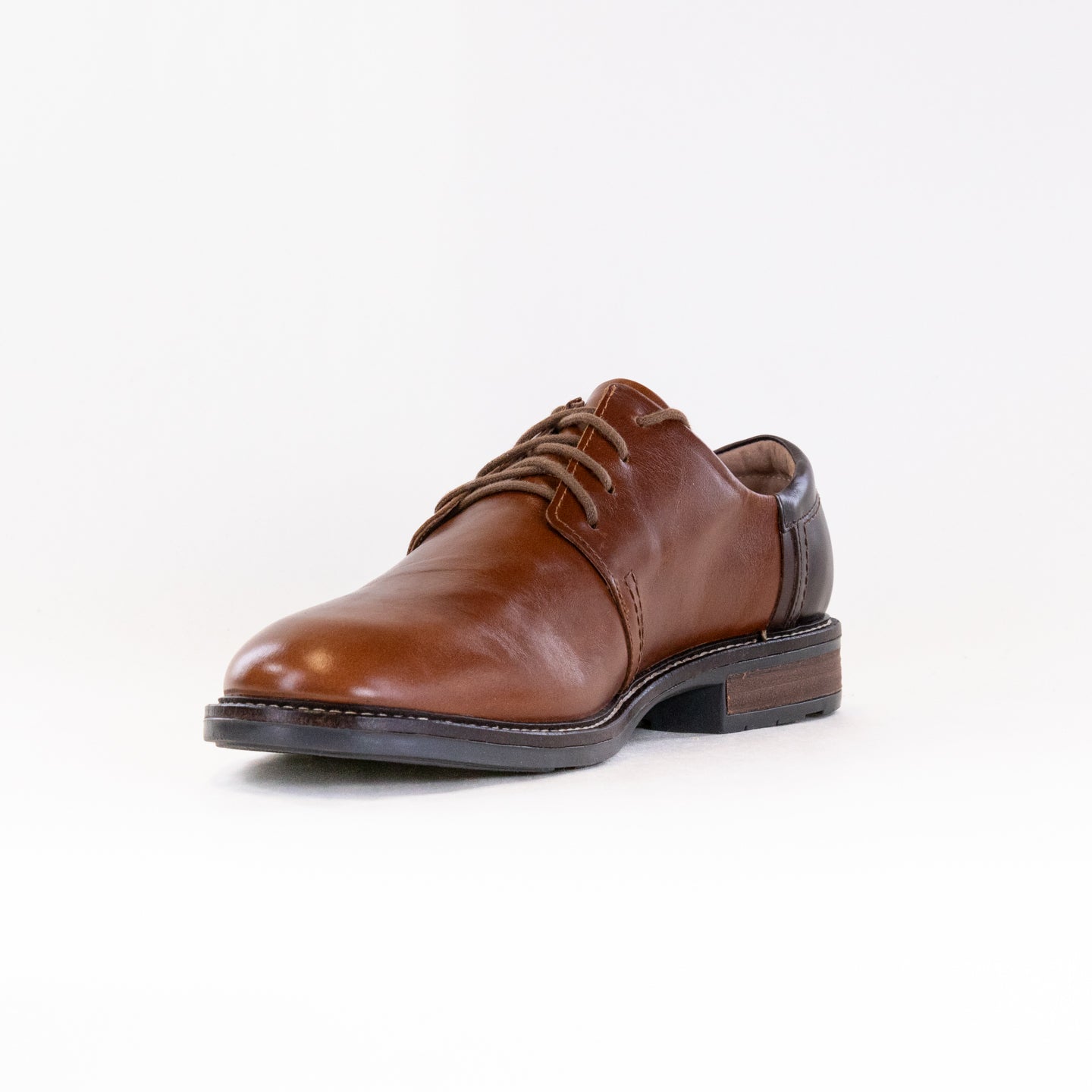 Men's Naot Chief Lace-up Dress Shoes in Maple Walnut Toffee Color