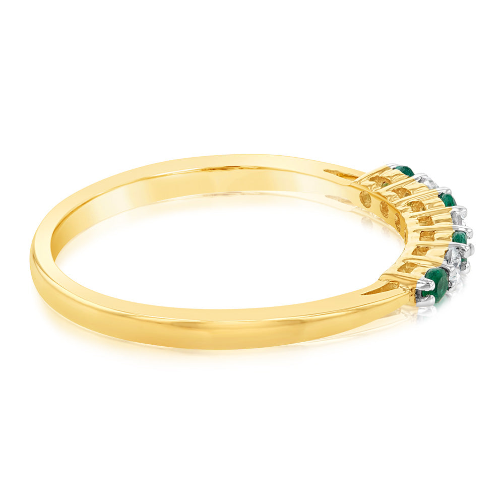 Stunning 9ct Yellow Gold Ring with Diamonds and Created Round Emeralds