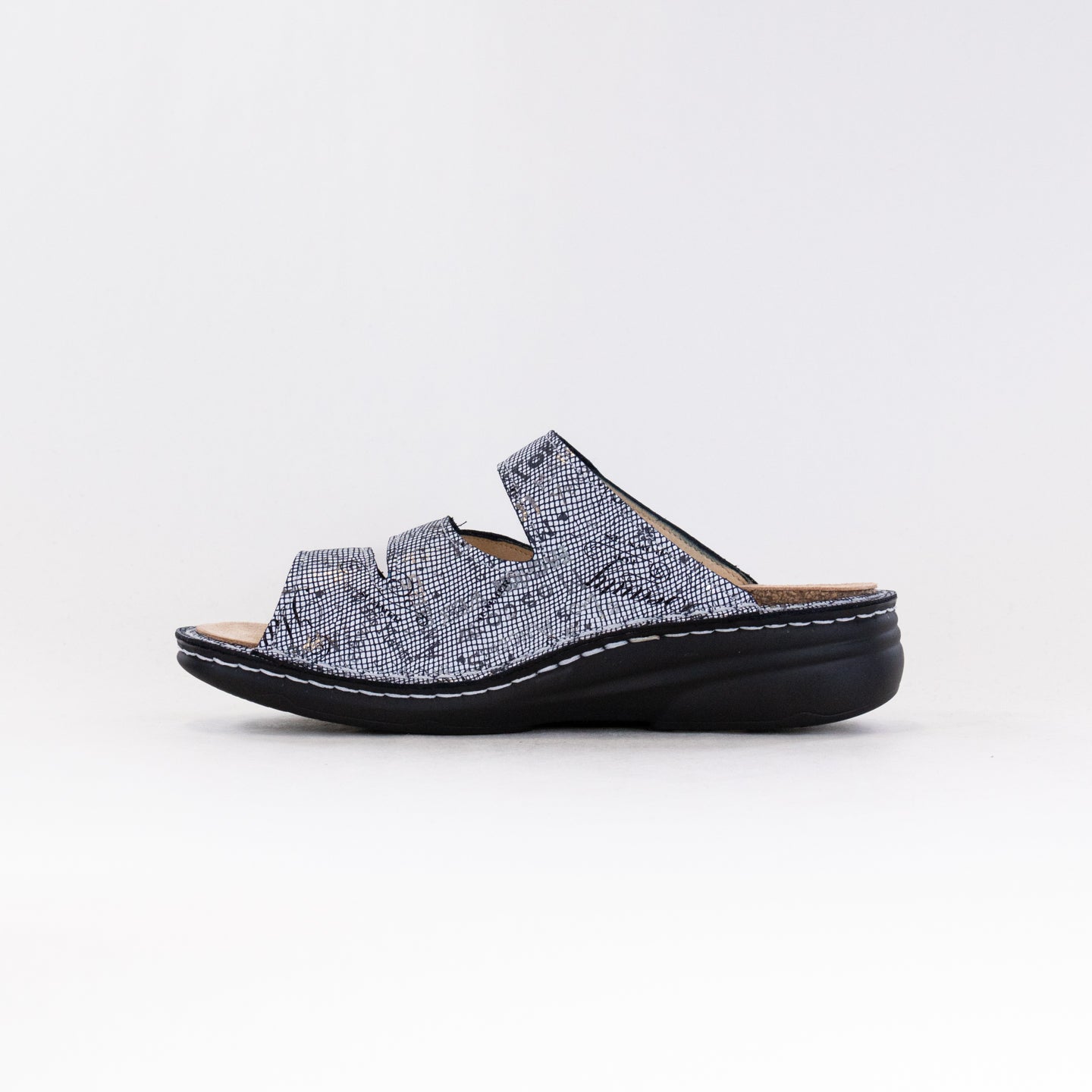 Finn Comfort Women's Grenada Sandals in Sky Blue