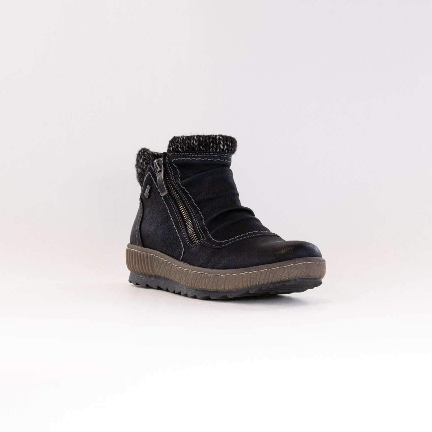 Women's Black Spring Step Cleora Pull - on Water - Resistant Booties