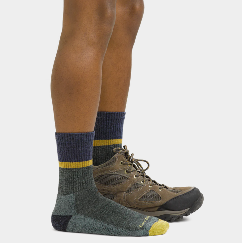 DARN TOUGH Midweight Micro Crew Hiking Socks with Cushion - Moss Green
