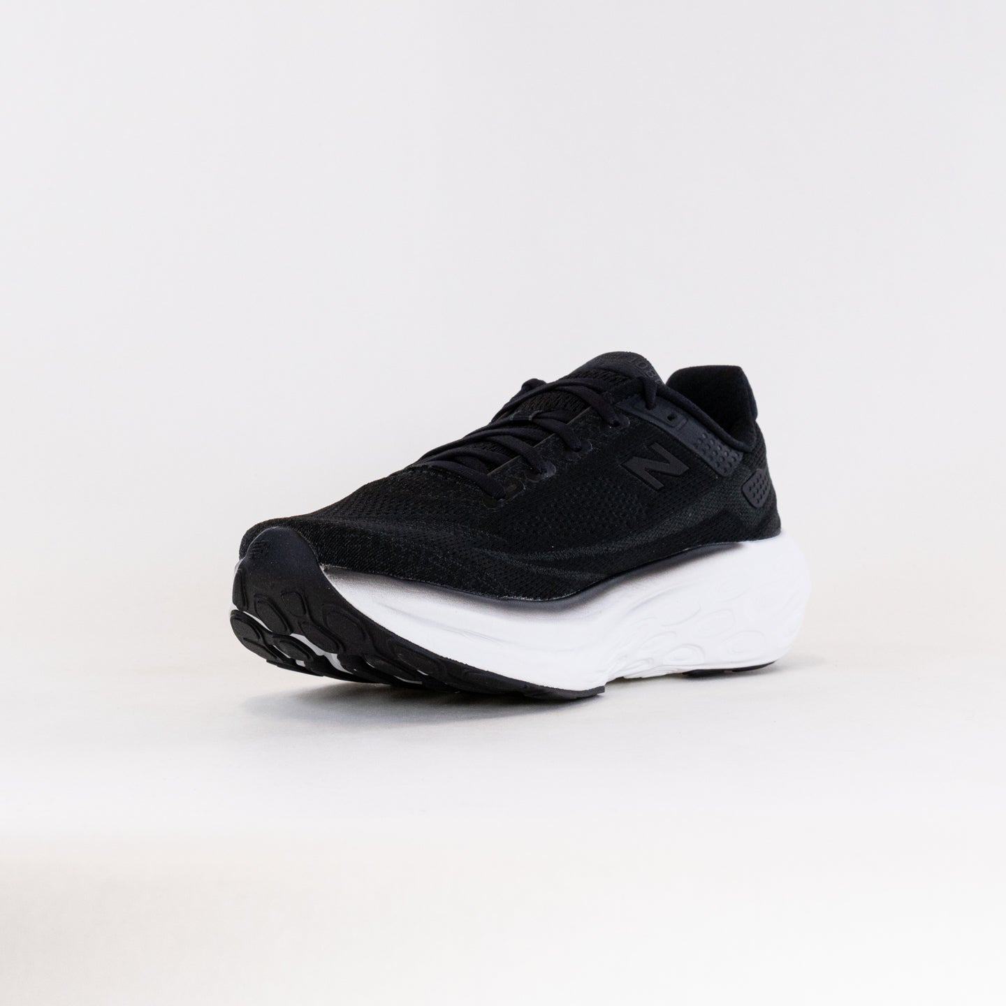 Men's New Balance 1080V13 Running Shoes in Stylish Black/White