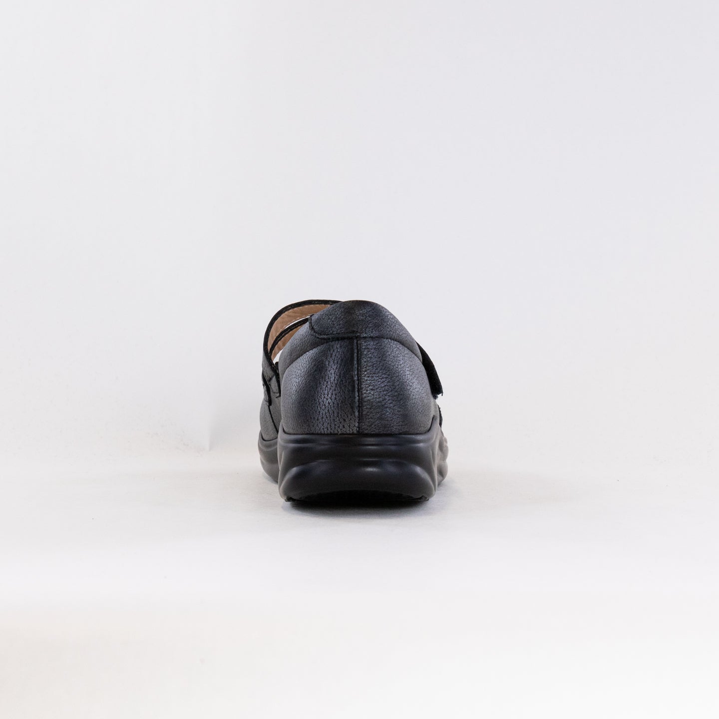 Finn Comfort Women's Finnamic Sacramento in Classic Black