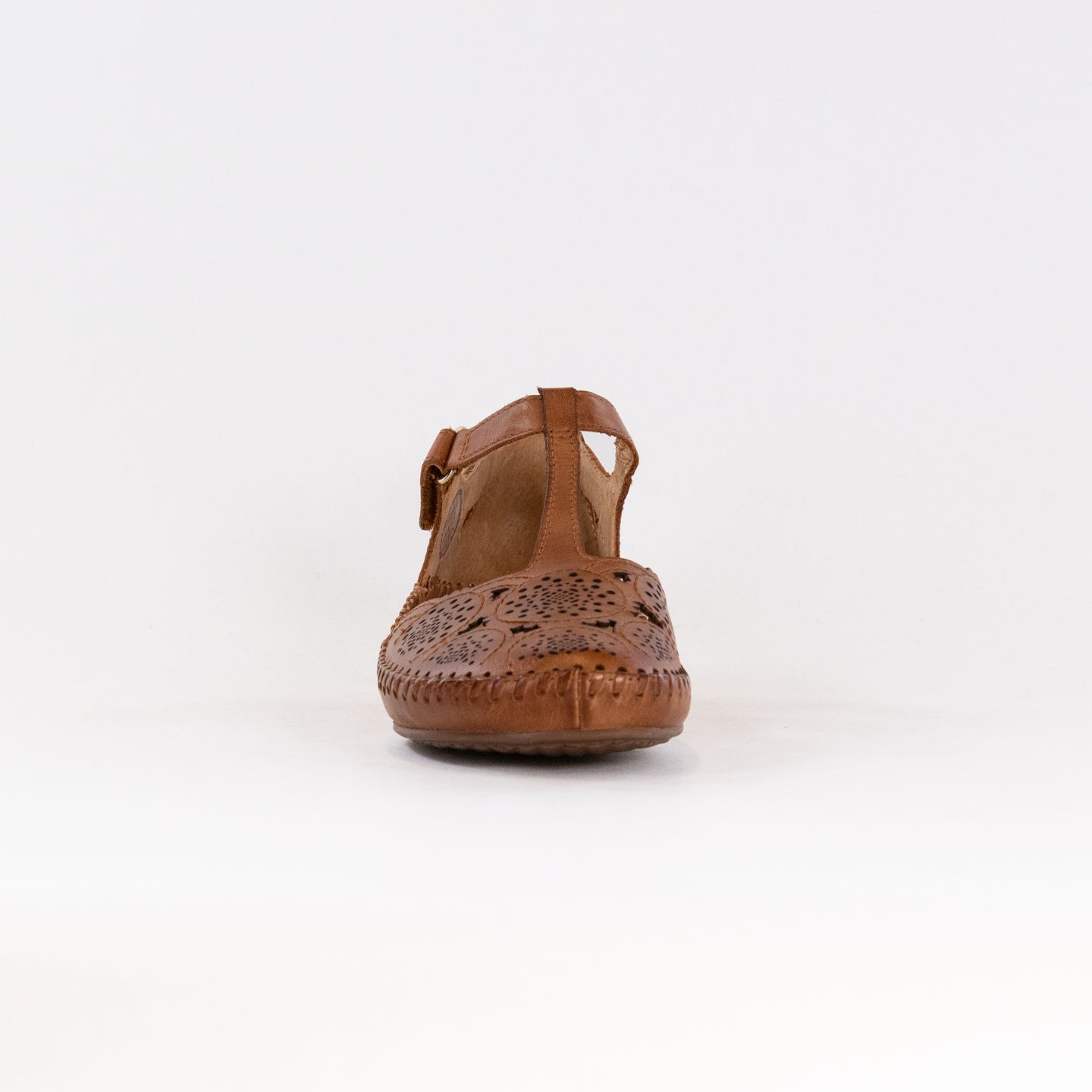 Pikolinos Women's Brandy P. Vallarta 655-0734 with Punched Leather Accents