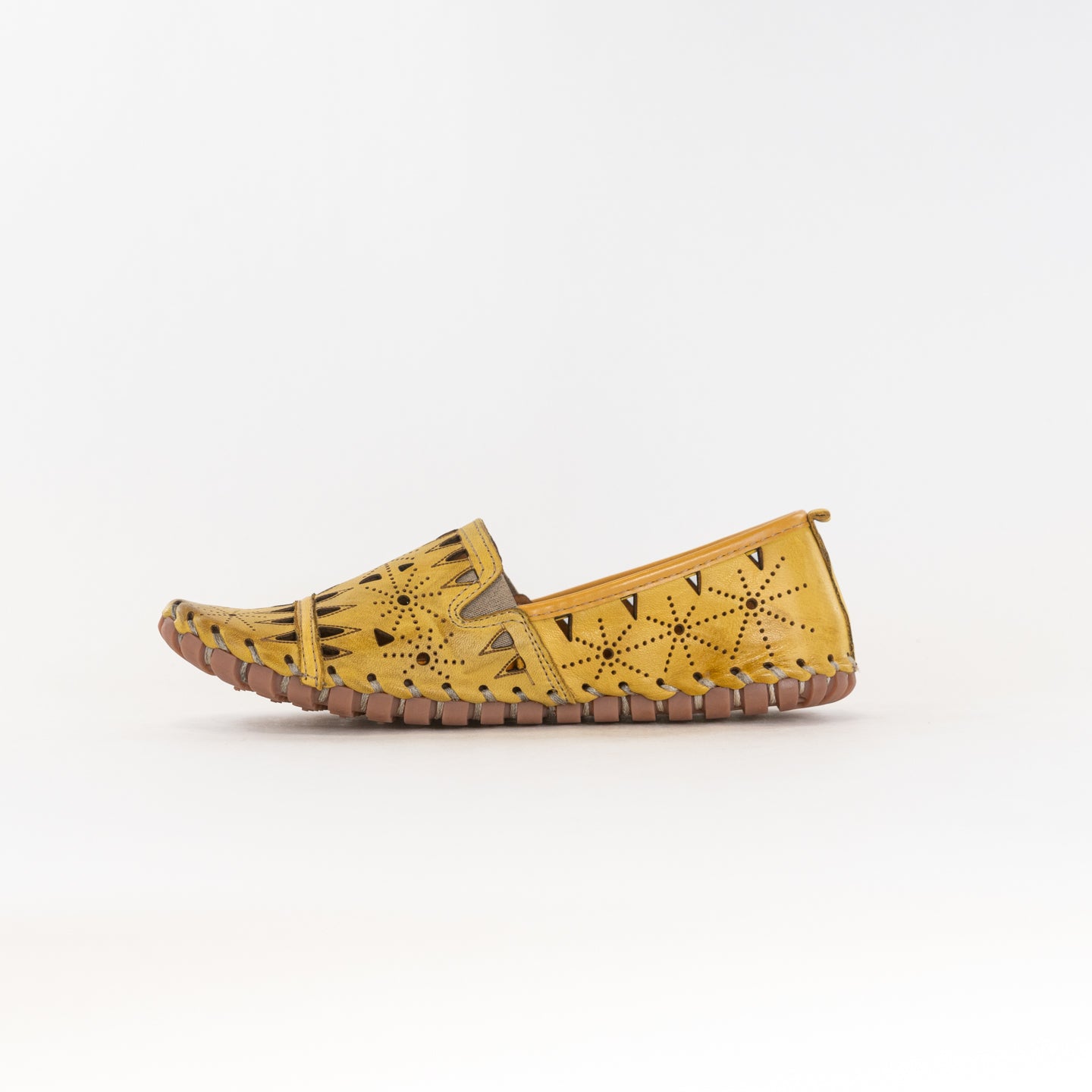 Spring Step Women's Fusaro Yellow Leather Loafers - A Best-Selling Footwear Choice