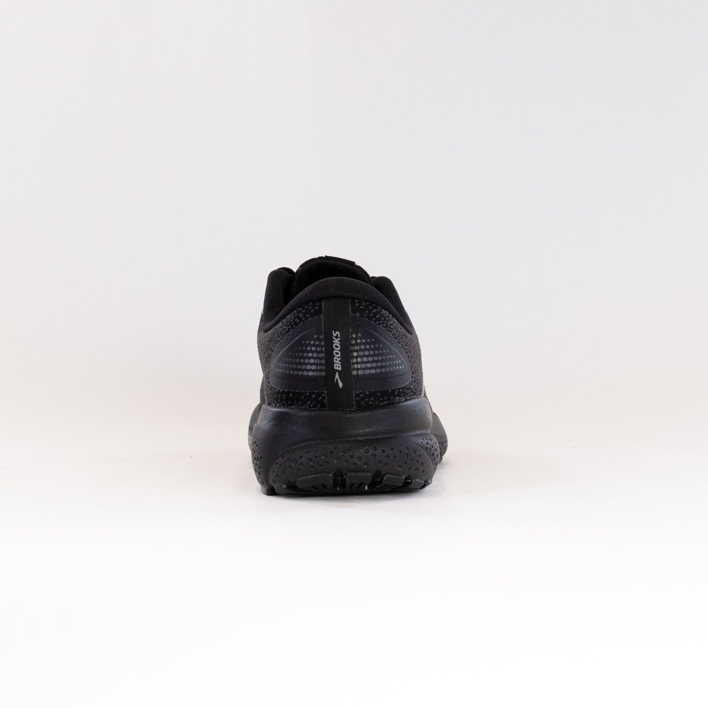 Men's Brooks Ghost 16 GTX Running Shoes - Sleek Black Color
