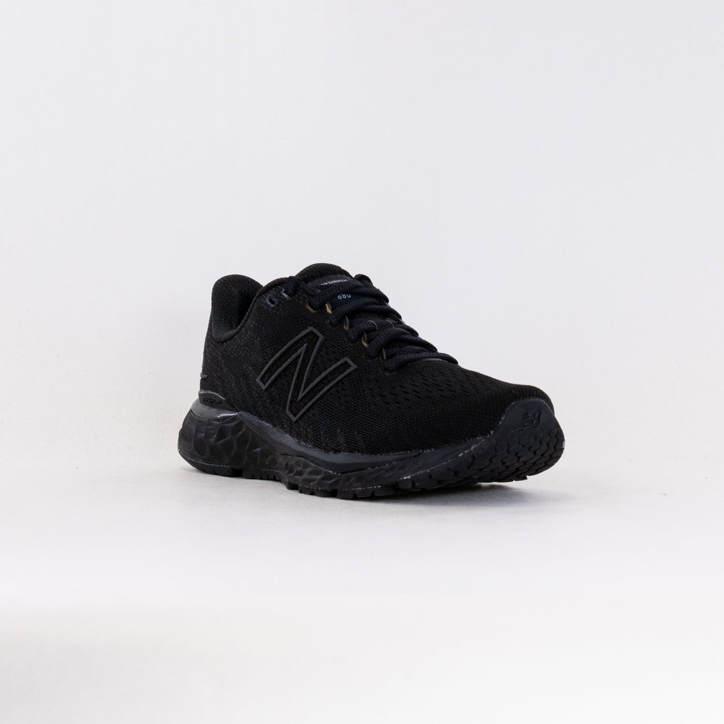 Men's New Balance 880V10 in Stylish All - Black Design