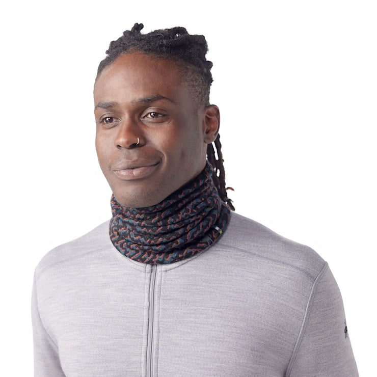 Smartwool Men's and Women's Reversible Thermal Merino Wool Neck Gaiter with Black Retro Design