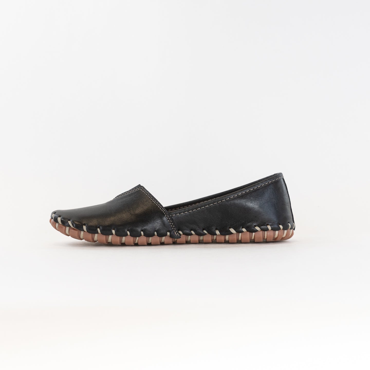 Spring Step Women's Premium Leather Slip-on Flat Shoes - Kathaleta in Black Color