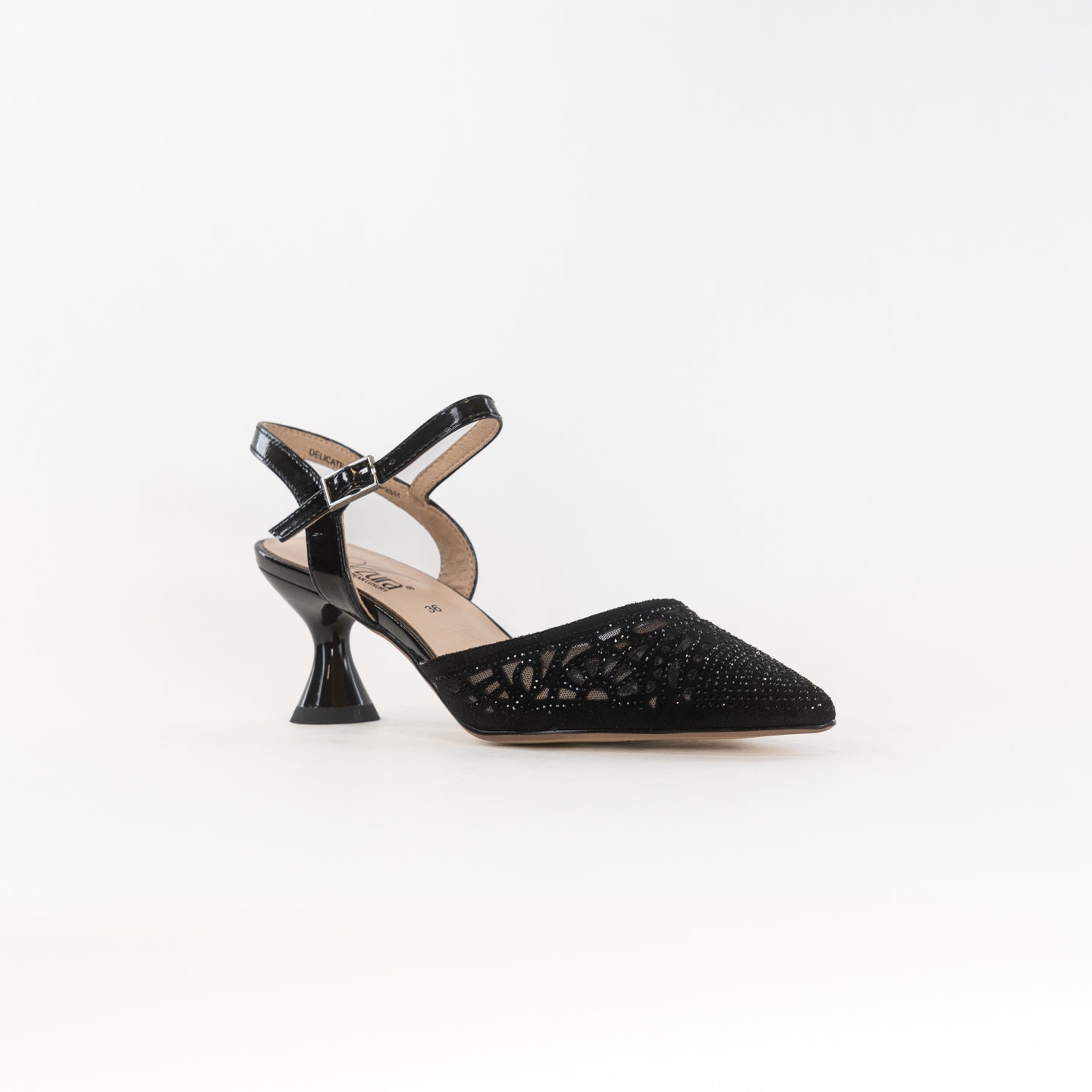 Stylish Spring Step Delicate Women's Black Kitten Heels