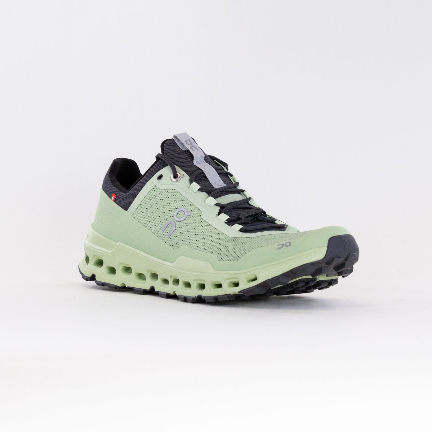 Women's On Cloudultra Running Shoes in Vine/Meadow