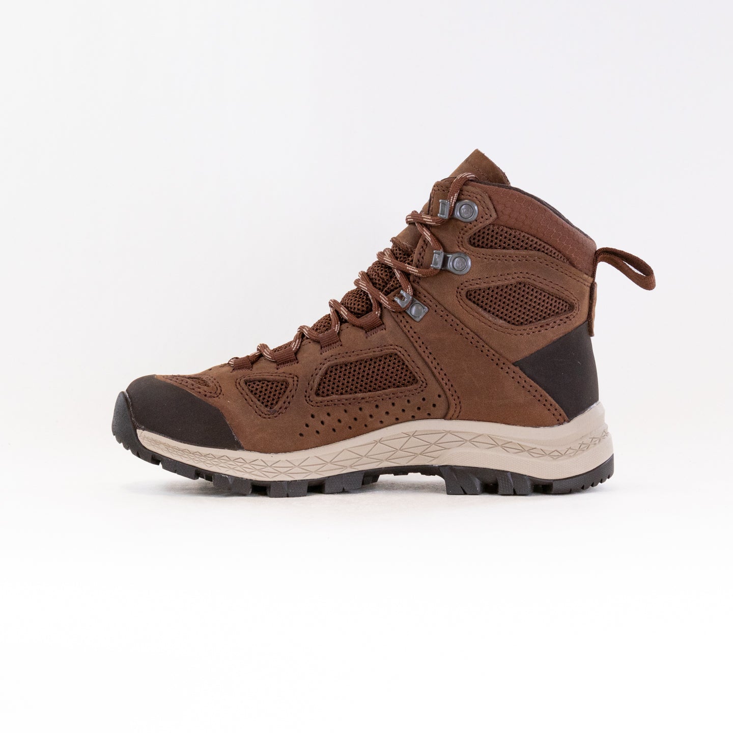 Vasque Women's Breeze Cappuccino - A Classic Hiking Boot Redefined