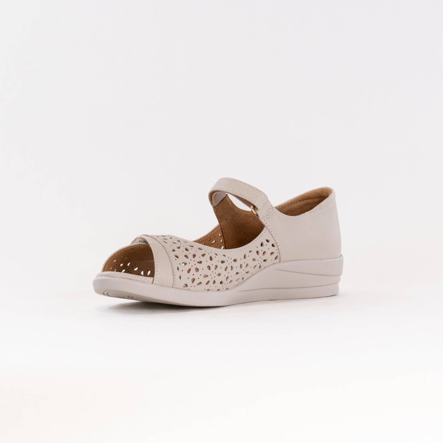 Ziera Women's Almond Daffodil Comfortable Leather Sandals